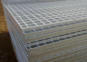 China Flooring Walkway Hot Dipped Galvanized Rack Steel Grating For Oil Fields on sale