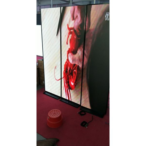 Commercial Multi Screen LED Poster Display Standalone LED Advertising Screen Shenzhen Factory