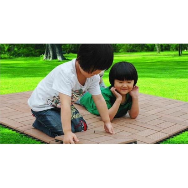 300mm*300mm Plastic Based PVC Square Pool Deck Tiles Above 18mm Thickness