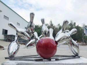 Quality Modern Large Metal Garden Ornaments Bowling Bowl Shape Stainless Steel wholesale