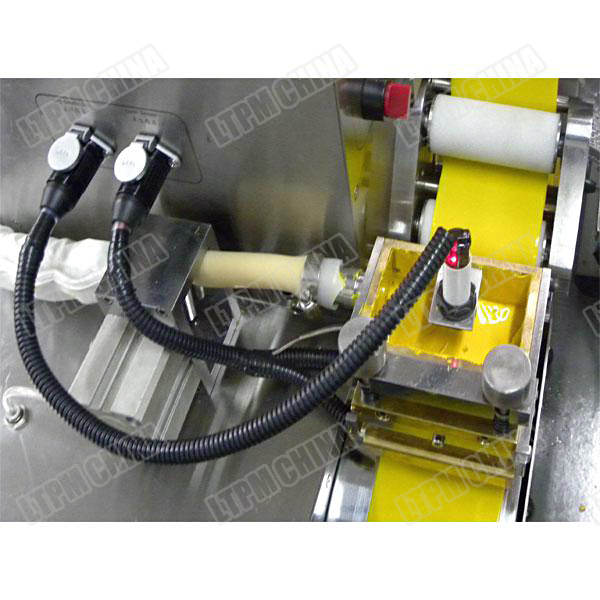 Pharmaceutical Grade Soft Gelatin Encapsulation Machine Precise Temperature Control