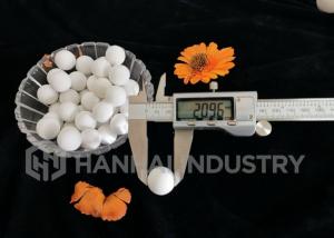 China 92% High Microcrystalline High Alumina Ball / Diameter 20mm Alumina Grinding Media on sale