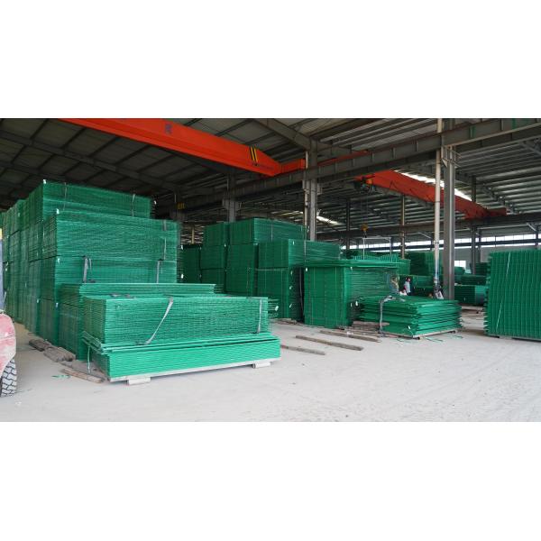 Reasonable Hot-dipped Galvanized PVC 3d Welded Wire Mesh Fence Panels for Metal Frame