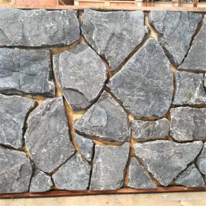 Quality Black Random Loose Limestone Stacked Wall Stone Abrasion Resistance wholesale