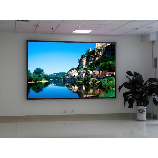 Indoor Ultra Thin P3 LED Panel with Wall Mounted Installation and 1200CD Brightness