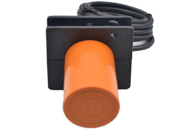 Cheap LM34 Cylinder Inductive Proximity Sensor , 2 Wires Inductive Distance Sensor ABS Resin for sale