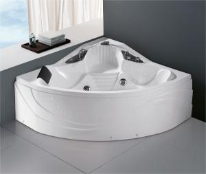 China Indoor Bathroom Sanitary Ware Acrylic Spa Hot Tub Surfing Massage Bathtub on sale