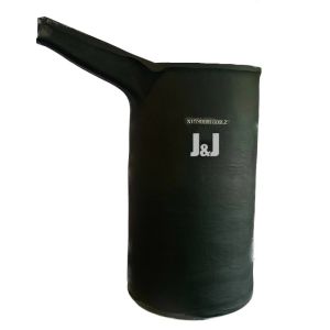 Quality Silicon Carbide Graphite Crucible With Pouring Nozzle Cylindrical Shape wholesale
