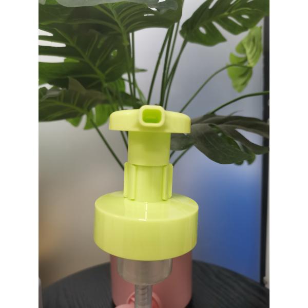 Non Greasy Moisturizing 500ml PET Body Lotion Pump Dye Free With Free Sample