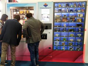 Quality Earphone Keypad Kiosk Mini Mart Vending Machine With Remote Control System For Workshop wholesale