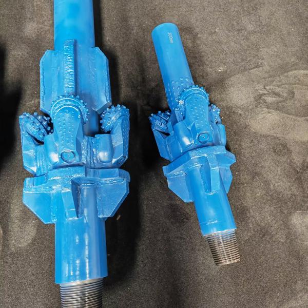 Sharp Cutting Edge Hydraulic Rock Drill Mining Reamer Long Life