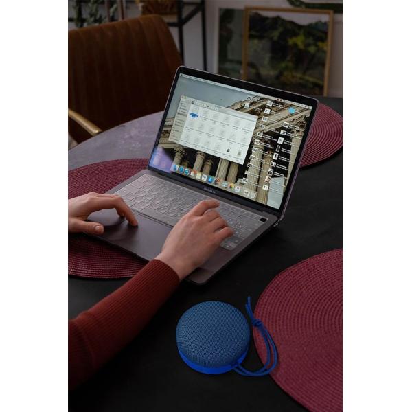 800mAh Long Playing Mini Outdoor Speaker , C180 Wireless Bluetooth Speaker