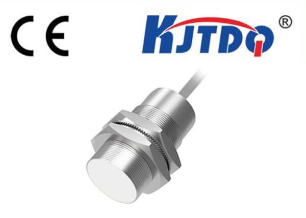 Cheap -25℃~180℃ High Low Temperature Sensor , M30 Flush Type Proximity Sensor for sale