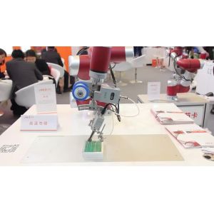 China Cobot Robot Of JAKA Zu 12 12kg Payload With 6 Axis Universal Robotic Arm Used For Welding Robot on sale