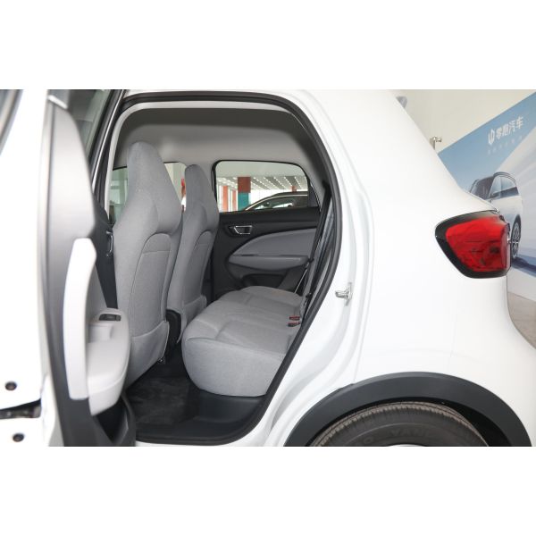 80kW Mini Electric Car Leapmotor T03 Zero-Run Car 4 Seater Hatchback