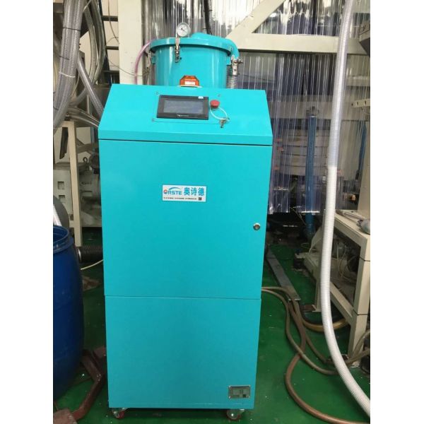 Feeding and Conveying / Vacuum Auto Loader / Conveyor / Feeder / One-to-More central conveyor OAL-3S-122