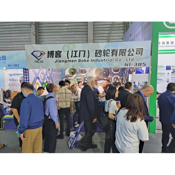 Large size one-piece sintered diamond drill bit for glass hole