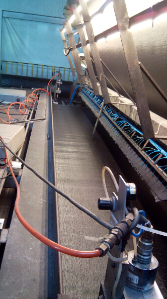 Titanium Professional Ultrasonic Packing Machine For Textiles / Fabrics