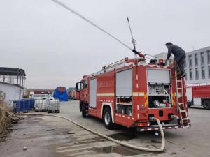 Quality PM80/SG80 Emergency Fire Trucks Water 5800L Foam 2000L 2+4 Persons HOWO Electric Fire Engine wholesale