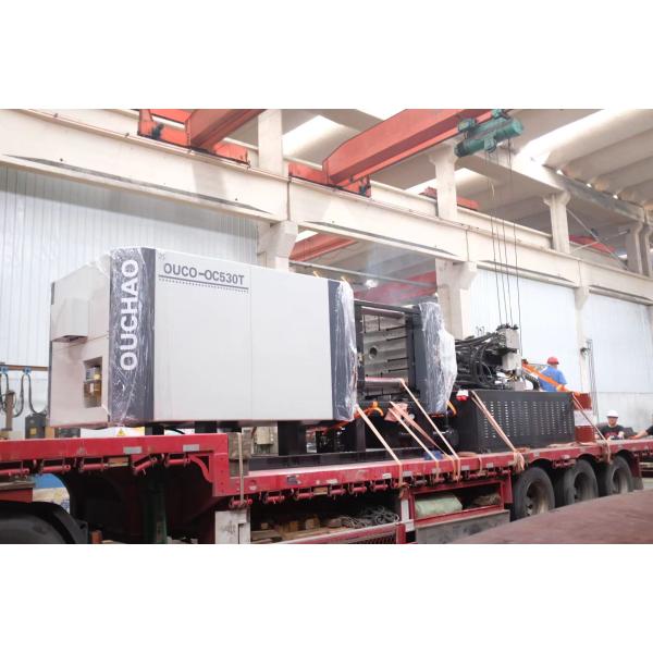 Deep Cavity High Precision Injection Molding Machine Clamping Force 300 Ton