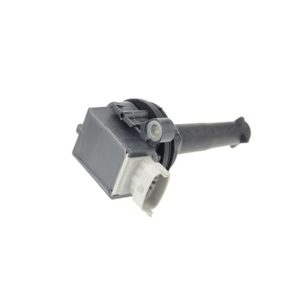 VOLVO Cylinder Ignition Coil For Electronic Ignition System OEM 30713417 0221604010
