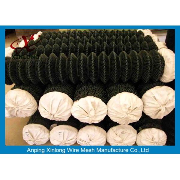 8 * 8cm Diamond Welded Wire Mesh Fence With Flat Surface Corrosion Resistance