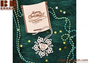 China Wood Snowflake Ornament Christmas Card, Laser Cut, Modern Design, Great Present on sale