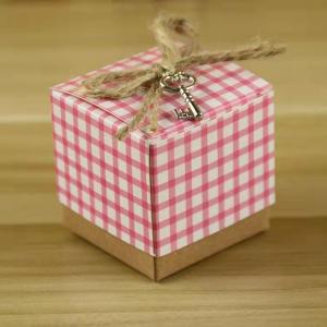 Quality Check Patterns Chocolate Candy Paper Square Box 260gsm Wedding Favor Gift Box wholesale