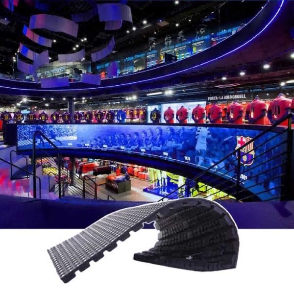 P1.86 Soft Led Display Cabinet 2800 ~ 3840 HZ Flexible Module