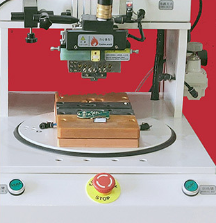 CE Hot Bar Soldering Machine With Programmable Soldering Temperature