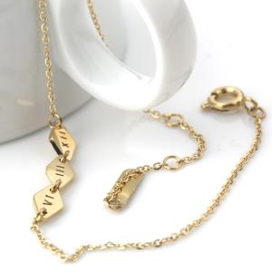 China Luxury Jewelry Stainless Steel Gold Plated Irregular Bracelet for Women on sale