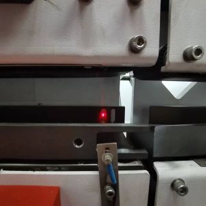 Made Multifunctional Tissue Facial Tissue Cutting Machine with Stable Performanc