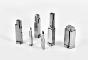 SKD11 Connector Mold Parts Precision Mirror CNC Milling Parts Mini USB Electronics Applied