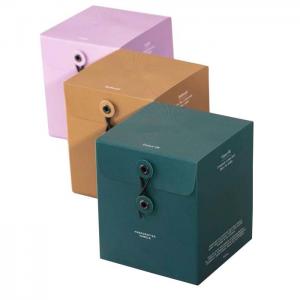 China Elegant Rigid Candle Retail Gift Box Colors Eyelets Wrapping on sale