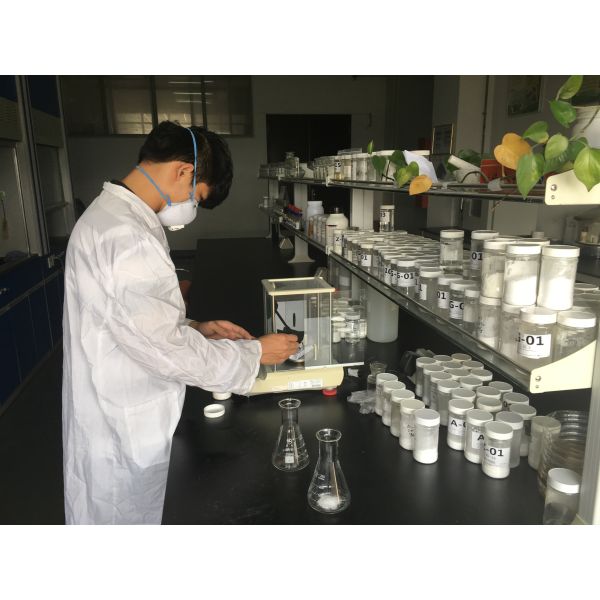 TMA Free Epoxy And Polyester Resin 70/30 Storage Stability No Smell