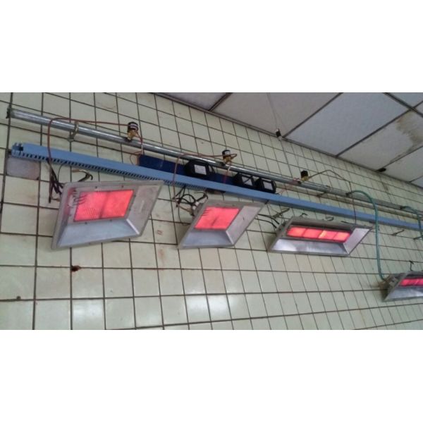 THD Farming LPG Natural Gas Heater Brooder Equipment Chicks Infrared For Chicken