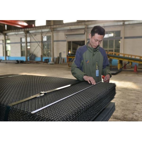 Spring Steel Wire Double Crimp Screen Media Mesh For Screening Equipment In Mineral Quarry