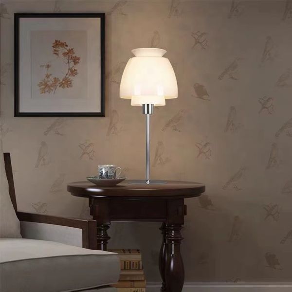 New Arrivals Indoor Decorative Bed Side Light Metal Aluminum Modern Home Decor LED Table Lamp