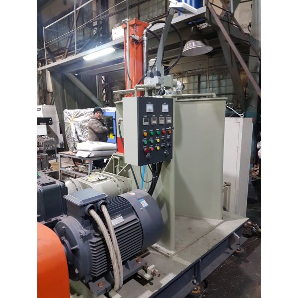 PLC Control Rubber Kneader Machine With Double Shaft