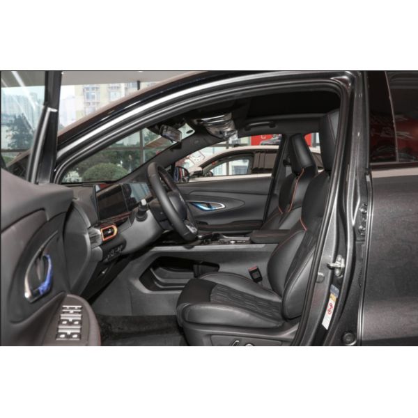 Changan UNI-T 2022 Gasoline 2.0t Pilot Model 5 Door 5 Seats Compact SUV