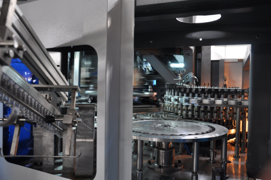 Full Automatic Blow Molding Machine PET Bottle Rotary