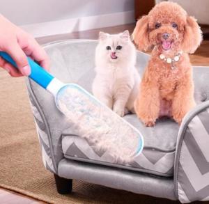 Quality Pet Brush Fur & Lint Remover Colour Box Deshedding Grooming Tool Double-Sided Pet Hair Remover Brush wholesale