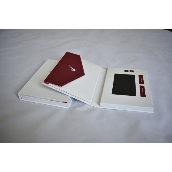 Hard Cover Custom Video Mailers A5 Size With Pocket 5 Inch Tft Screen