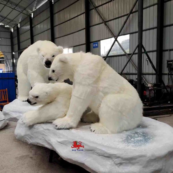Realistic Animatronic Life Size Polar Bear Customized Available 12 Months Warranty