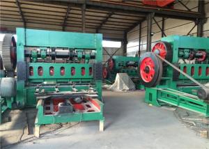 Quality Multiple Types Wire Mesh Making Machine , Green Hexagonal Wire Mesh Machine wholesale