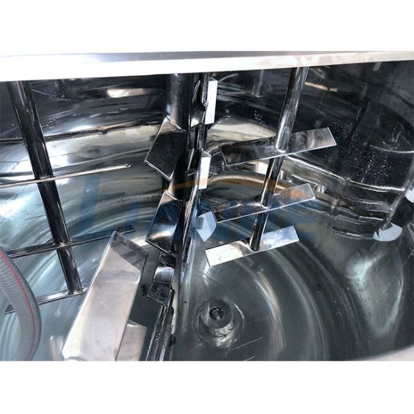 GMP 7.5KW Detergent Mixture Machine , Anticorrosive Cosmetic Mixer Equipment