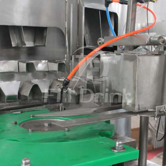 10000BPH Dropping Groves Automatic Bottle Unscrambler PET Unscramble Bottle Machine