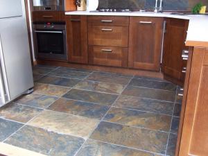 Quality China Multicolor Slate Kitchen Floor Tiles Rusty Slate Backsplash Rust Slate Garden Pavers wholesale