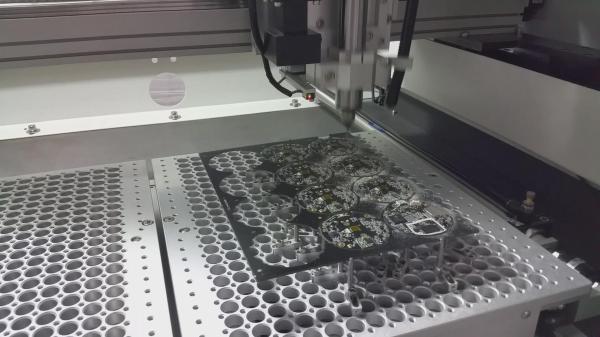 Cheap Precision ± 0.05mm PCB Depaneling Router Automatic Pcb Router Machine for sale