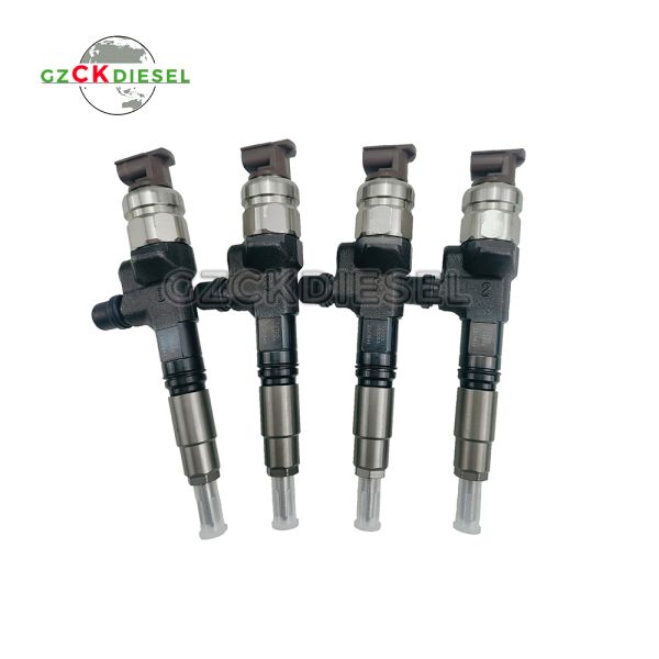 Common Rail Injector 1J705-53052 1J705-53053 295050-1331 For Kubota V2607-CR-TE4 Engine SB65P SV65PC SSV65